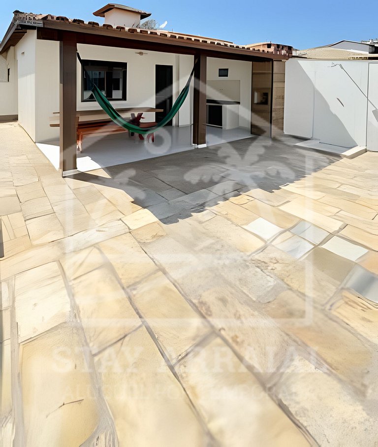 Duplex c/ Terraço e Churrasqueira 1 min da Prainha